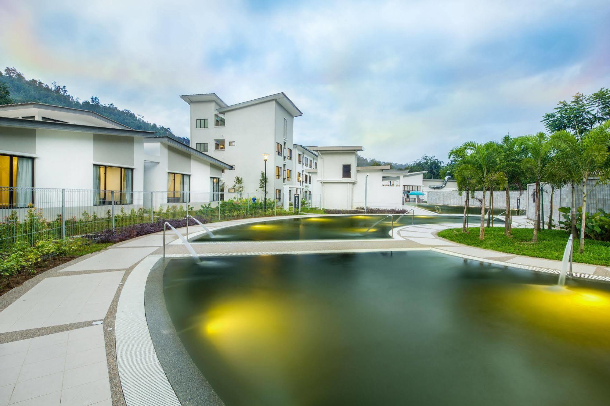 Erya By Suria Hot Spring Bentong Hotel Kültér fotó